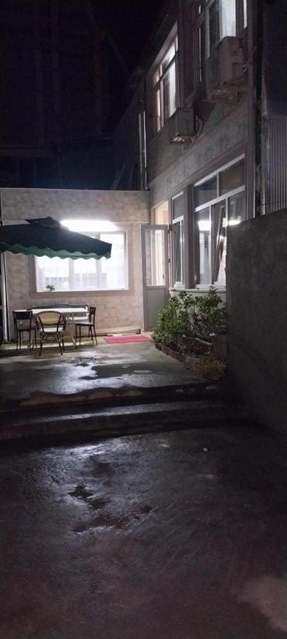 باتومي Hostel Gomani المظهر الخارجي الصورة
